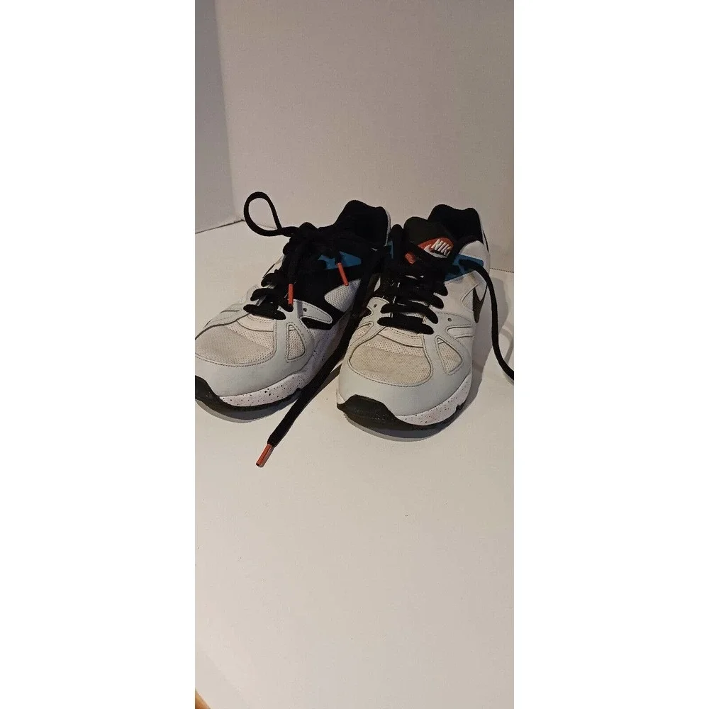 Nike air structure
